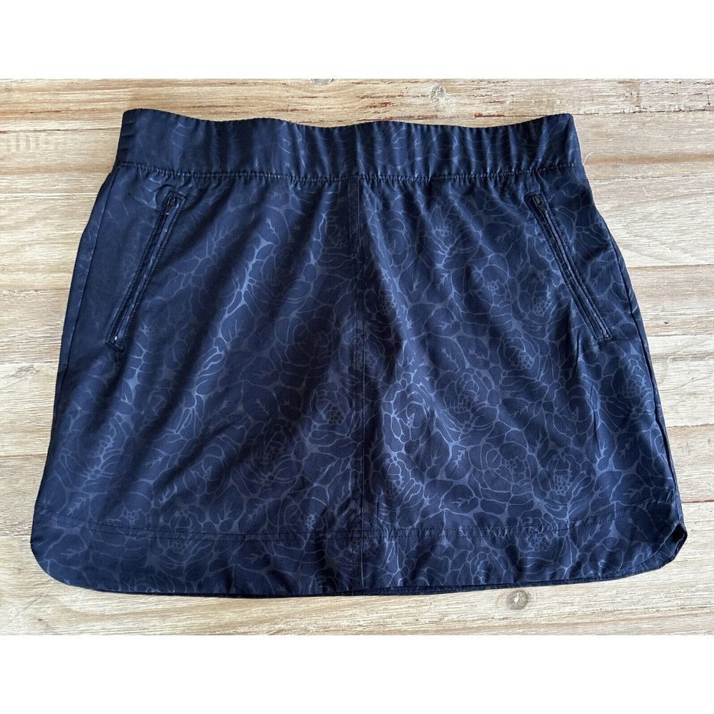 ORVIS Womens Large Travel Skort Black Rose Embossed Mesh Shorts Stretch Pockets